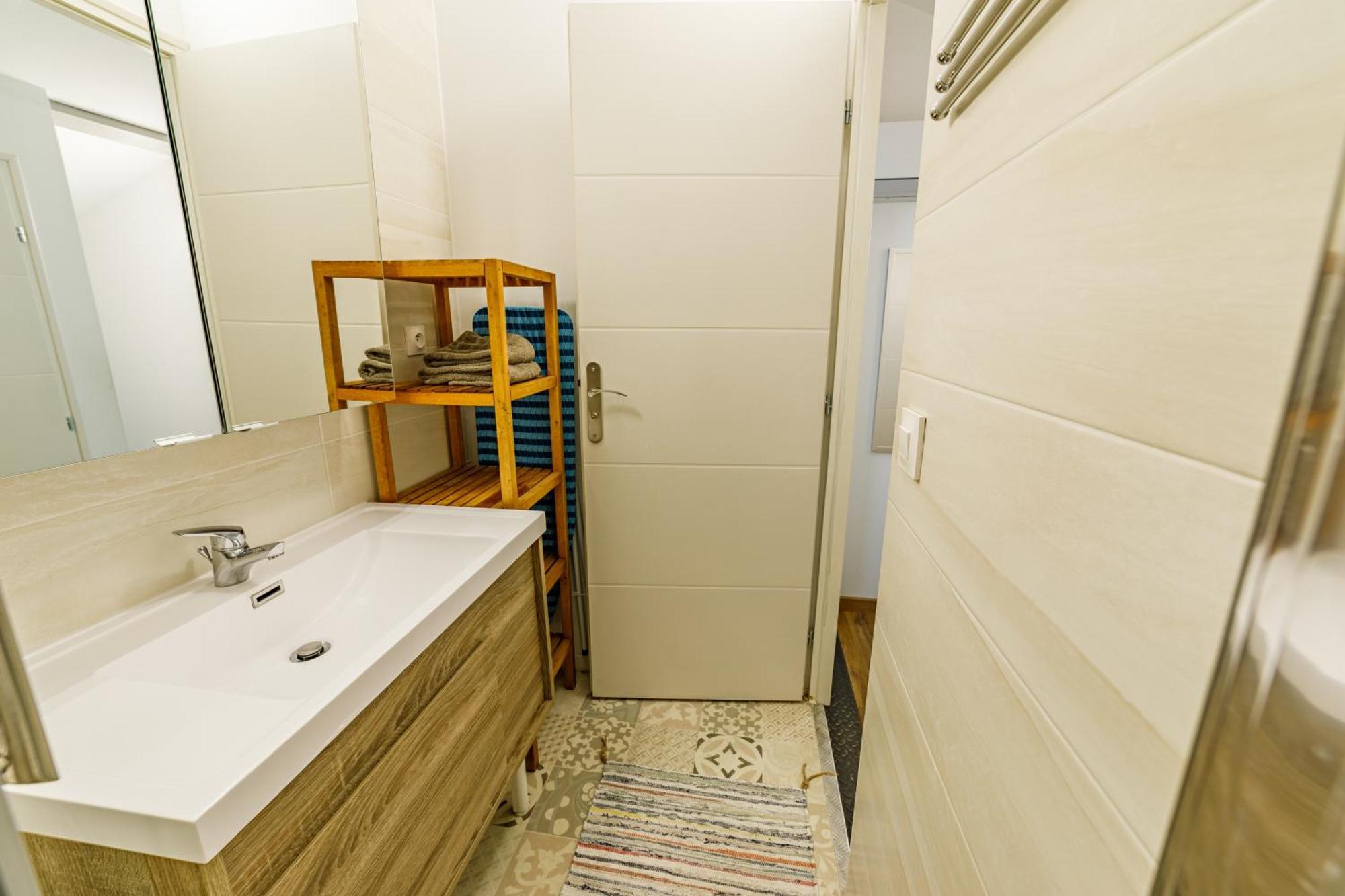 T3 Residence De Tourisme Voltaire Hyères Exteriér fotografie