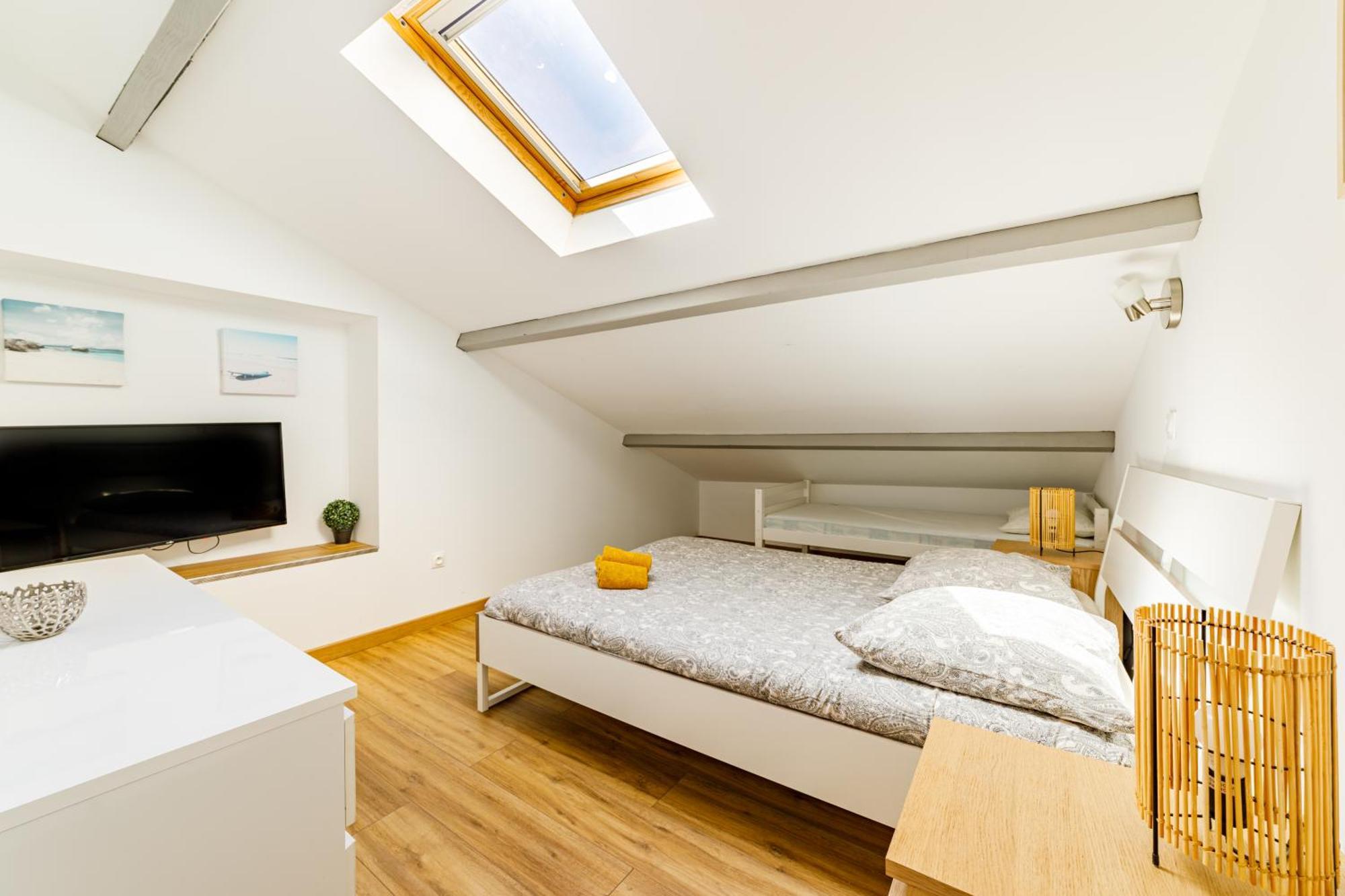 T3 Residence De Tourisme Voltaire Hyères Exteriér fotografie